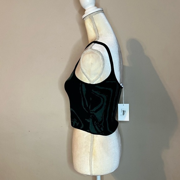 ⭐️Lucy Paris Black and Green Cropped Fitted Tank Top - Picture 3 of 6